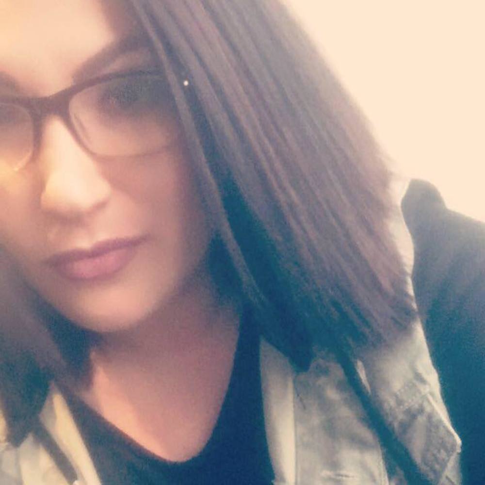 Meet your Posher, Samantha